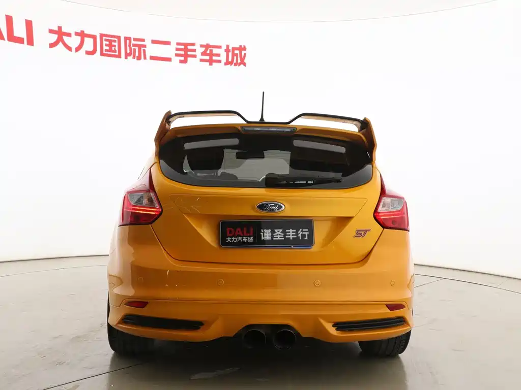 Focus (Import) 福克斯进口 2013款 2.0 T ST 橙色版