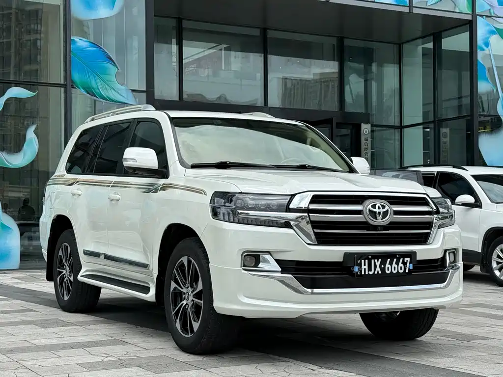 Land Cruiser (Import) 4.0 L Auto