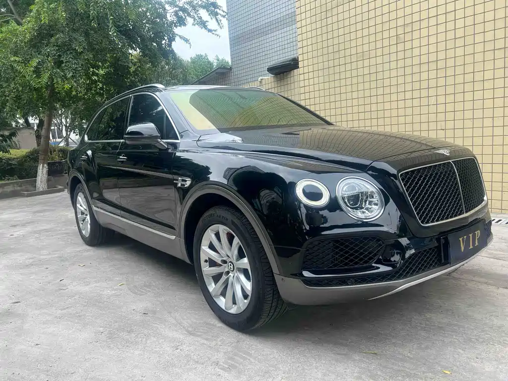 Bentayga 添越 201款 4.0 T 柴油版