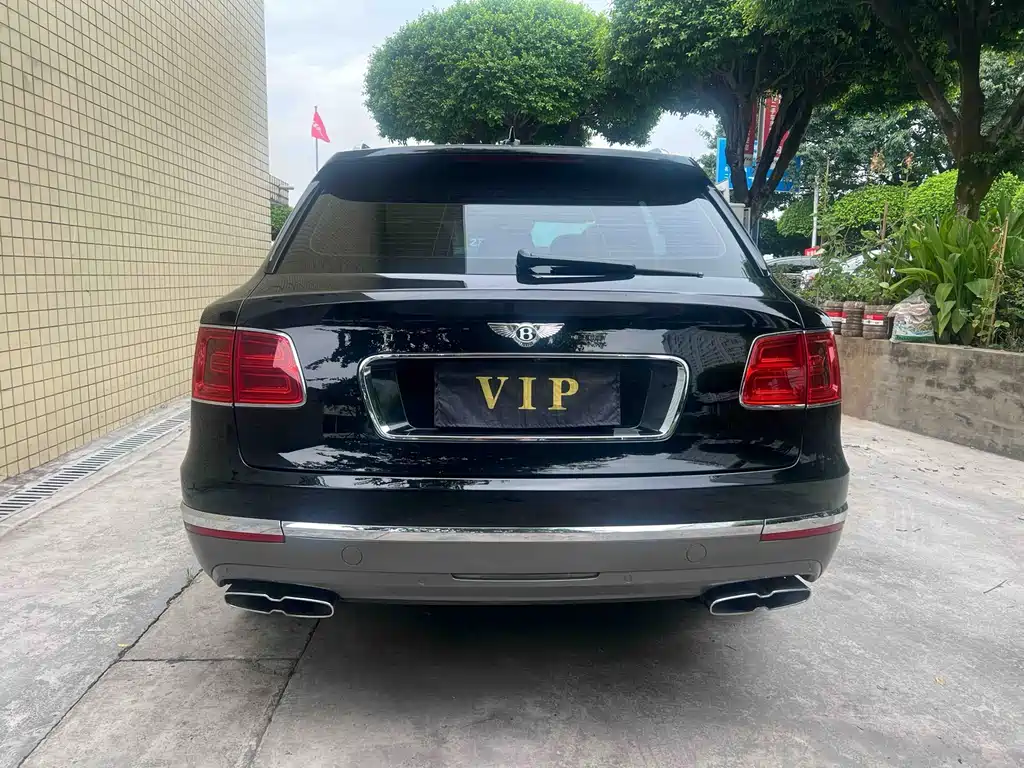Bentayga 添越 201款 4.0 T 柴油版