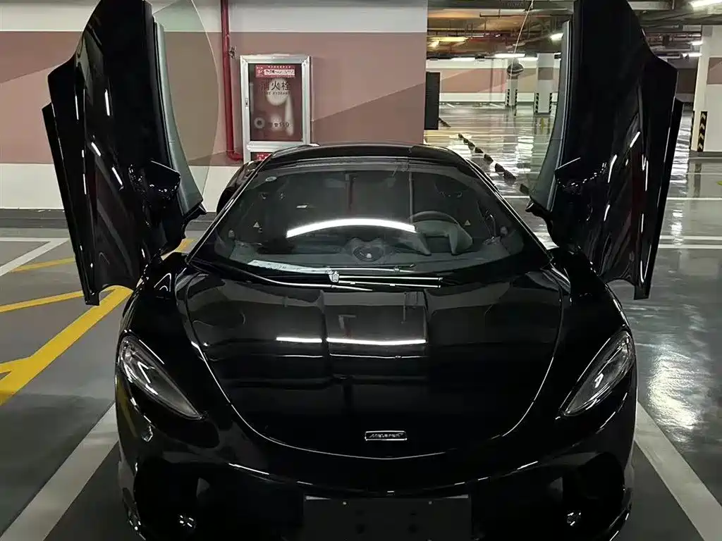 McLaren GT 4.0 T Standard