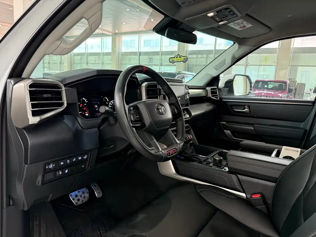 Tundra 3.5 T Auto