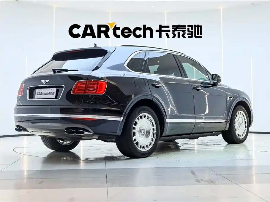 Bentayga 添越 2017款 4.0 T 柴油中东版