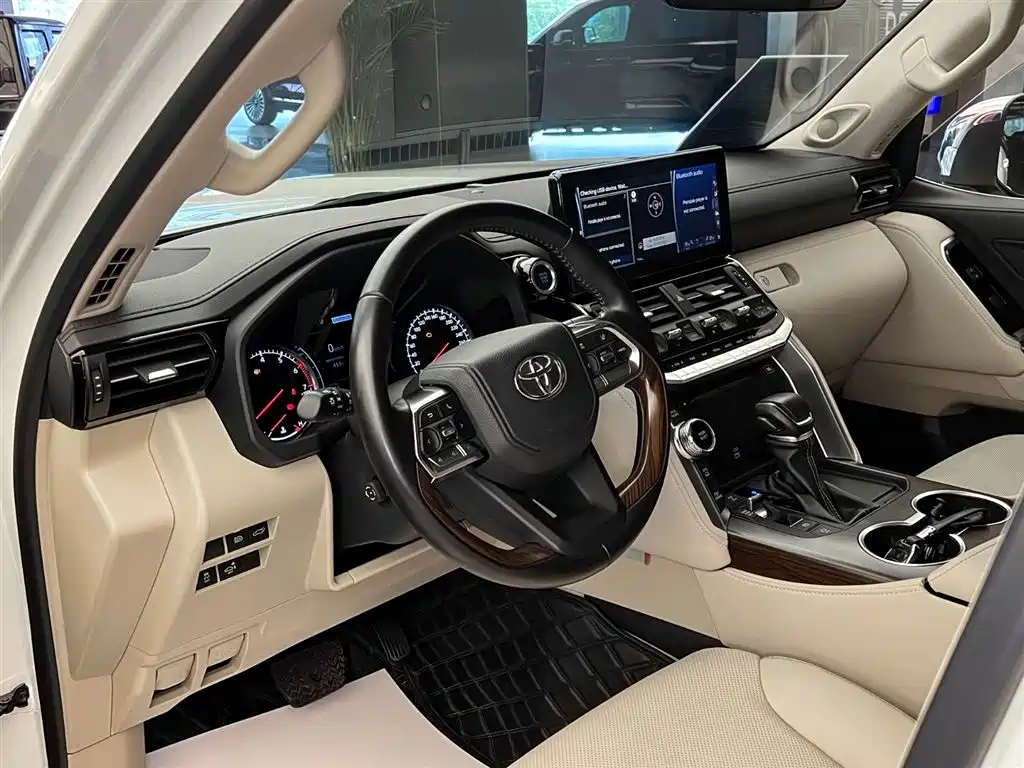 Land Cruiser (Import) 3.5 T Auto