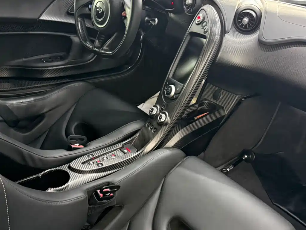 McLaren P1 3.8 T Standard