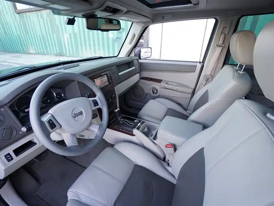 Commander 指挥官 2008款 4.7 L 自动