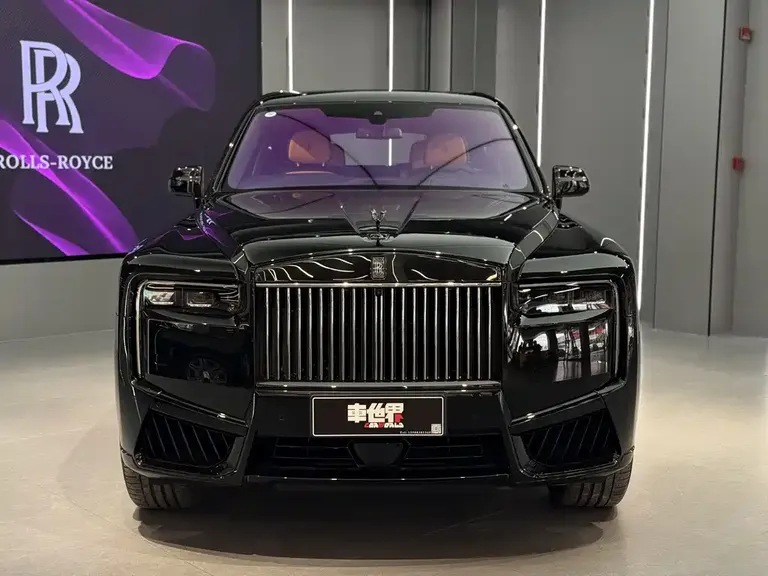 Rolls-Royce Cullinan Black Badge