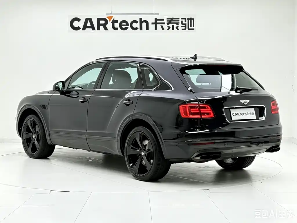 Bentayga 添越 2018款 4.0 T V8 柴油版