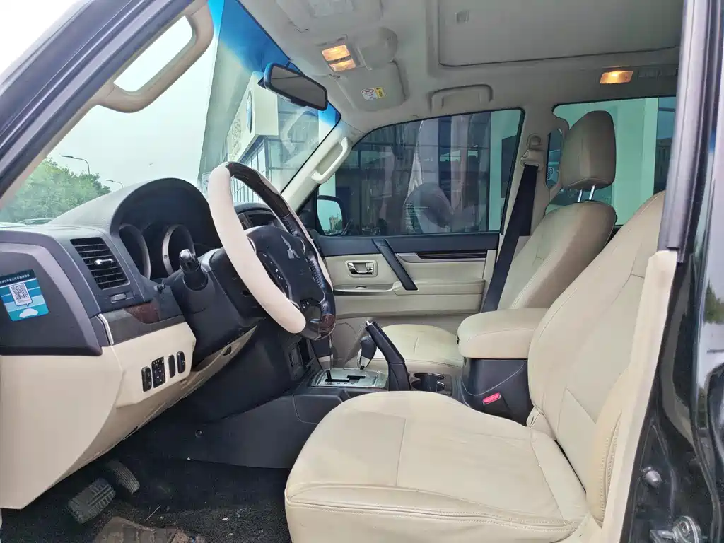 Pajero (Import) 3.8 L Middle East