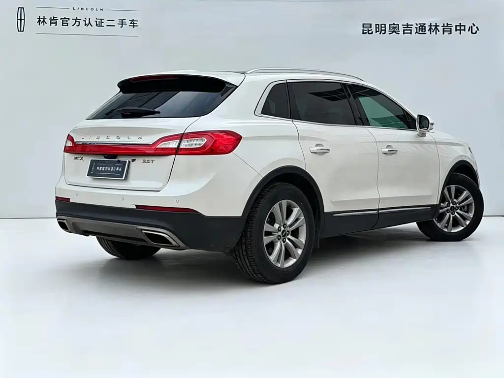 Lincoln MKX 2.0 T 2 WD Premium