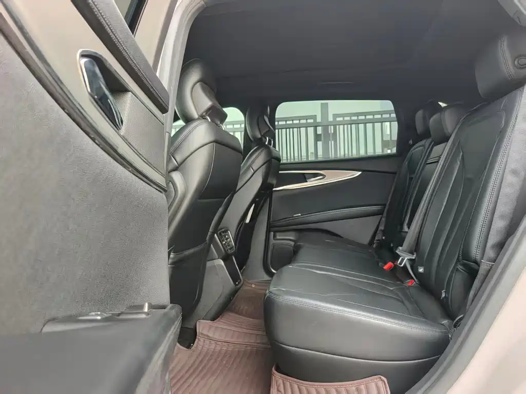 Lincoln MKX 2.0 T 2 WD Premium