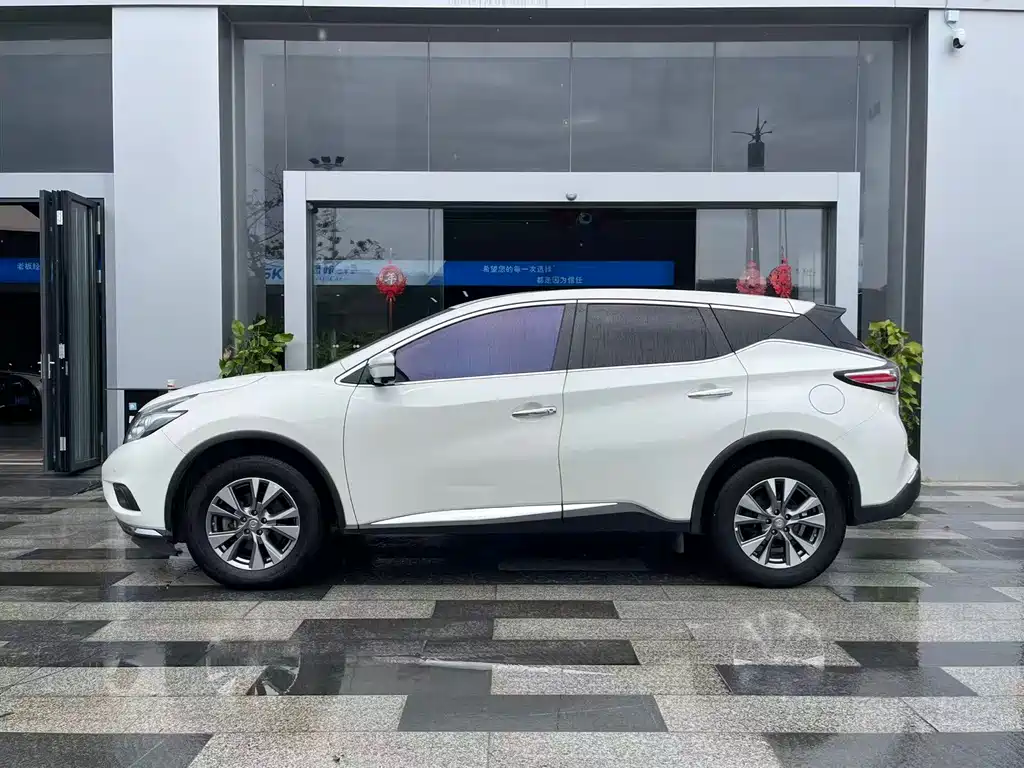 Murano 楼兰 2021款 2.5 L XL Plus 两驱智联领先版