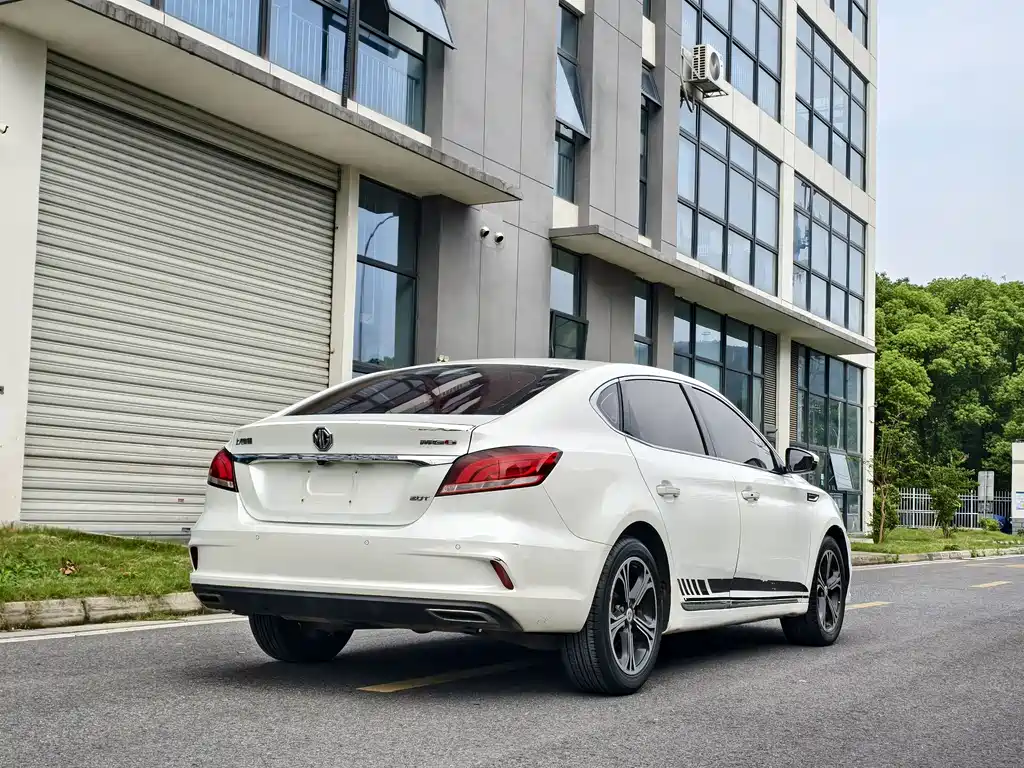 MG6 20 T Auto Starshine