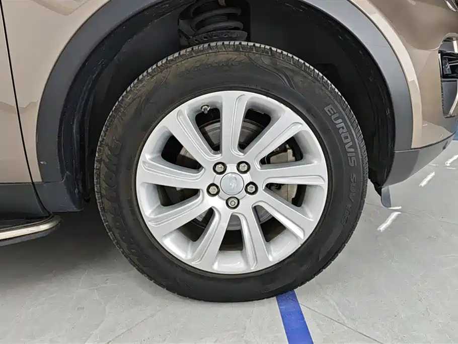 Discovery Sport 2.0 T SE