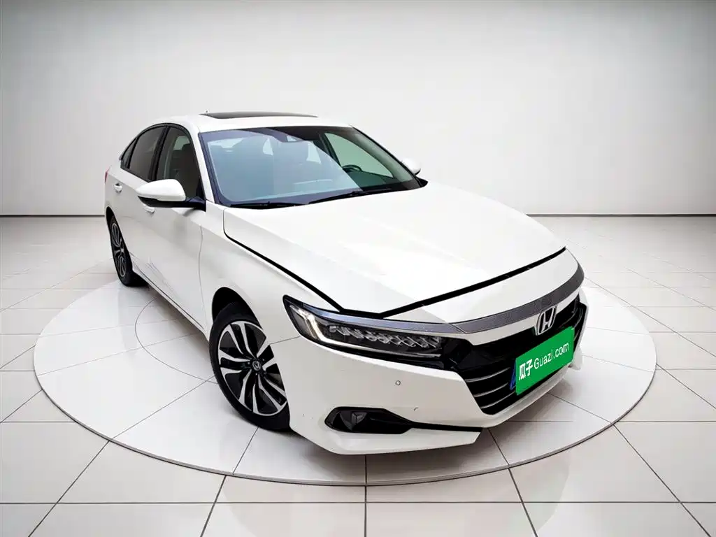 Accord Sharp· Hybrid 2.0 L Sharp Leading