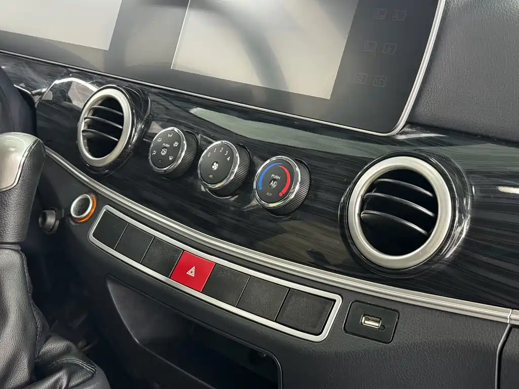 锐航 锐航房车 2022款 2.0 L 手动