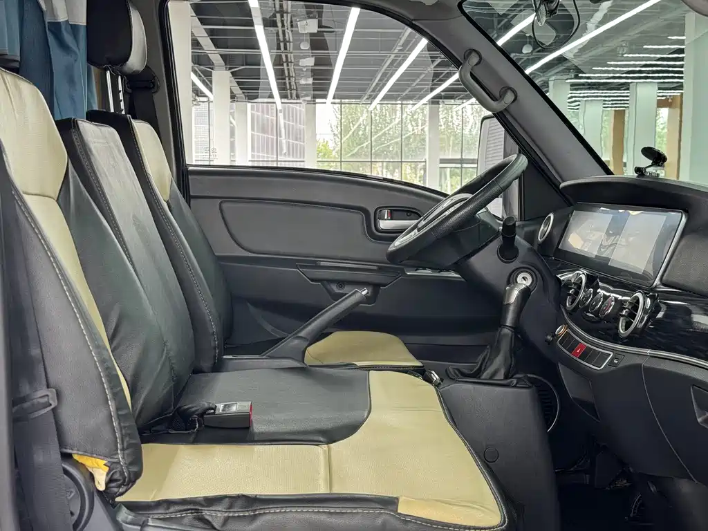 锐航 锐航房车 2022款 2.0 L 手动