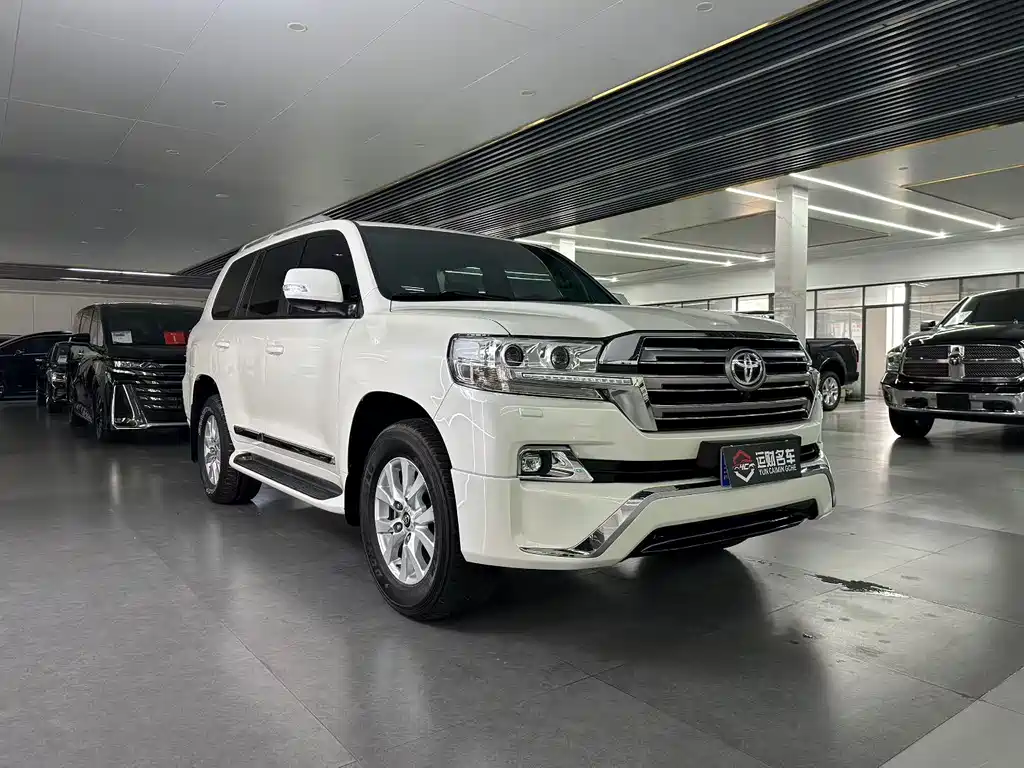 Land Cruiser (Import) 4.0 L Middle East