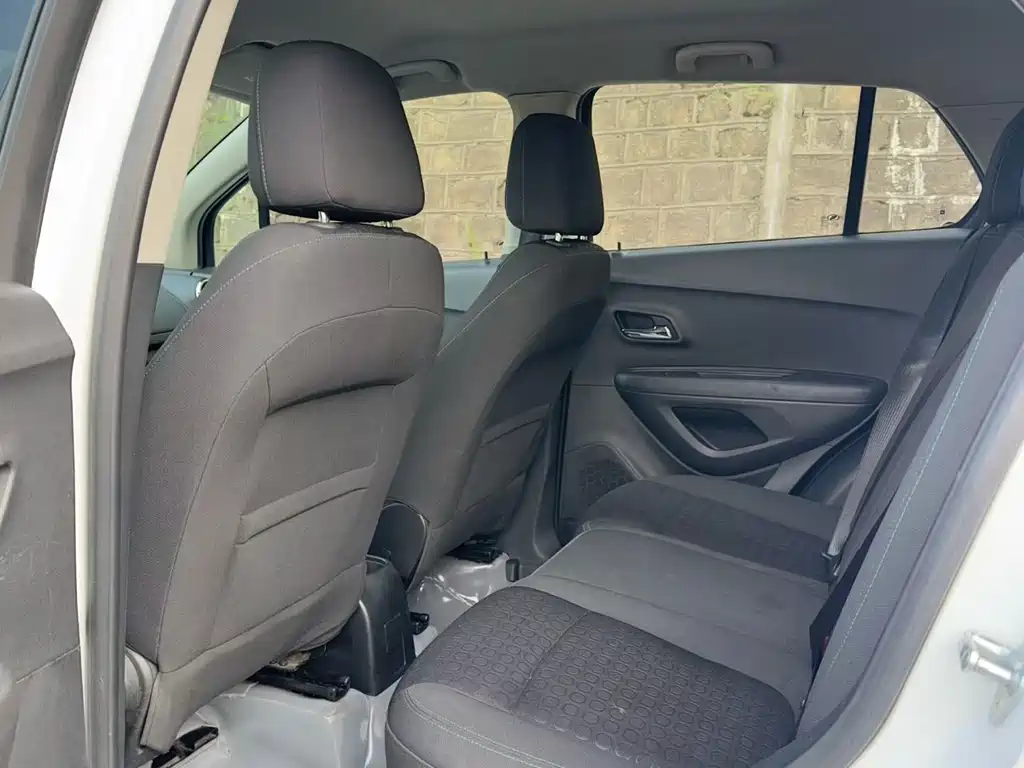 Tracker 1.4 T Manual 2 WD Comfort