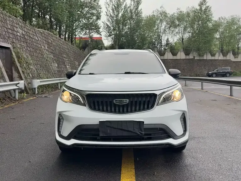 Geely Vision X3 PRO 1.5 L Manual Elite