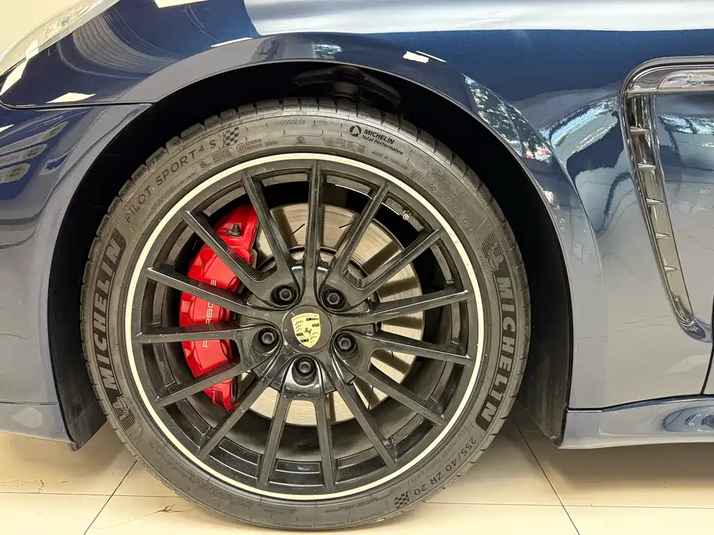 Panamera Panamera Turbo 4.8 T