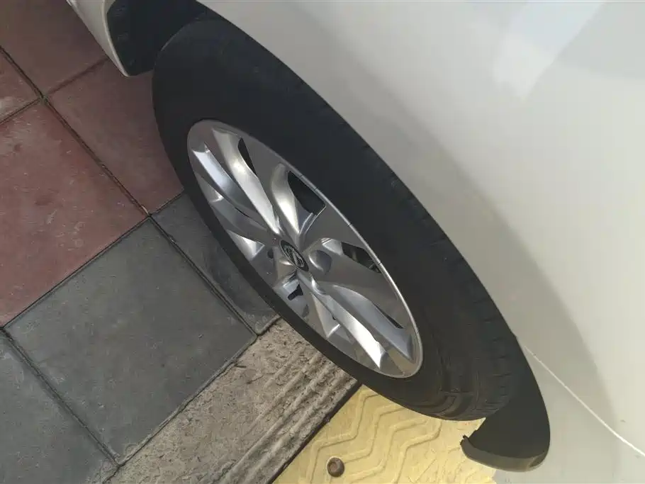 Sylphy Facelift Classic 1.6 XL CVT Luxury