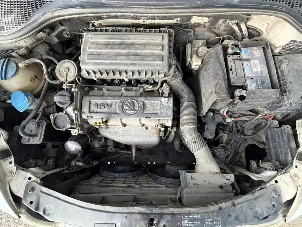 Octavia Classic 1.6 L Manual Yijie