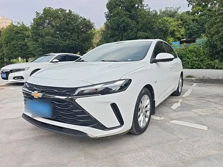 Chevrolet Monza 1.5 L DCT Joy