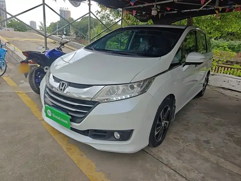 Honda Odyssey Facelift 2.4 L Luxury