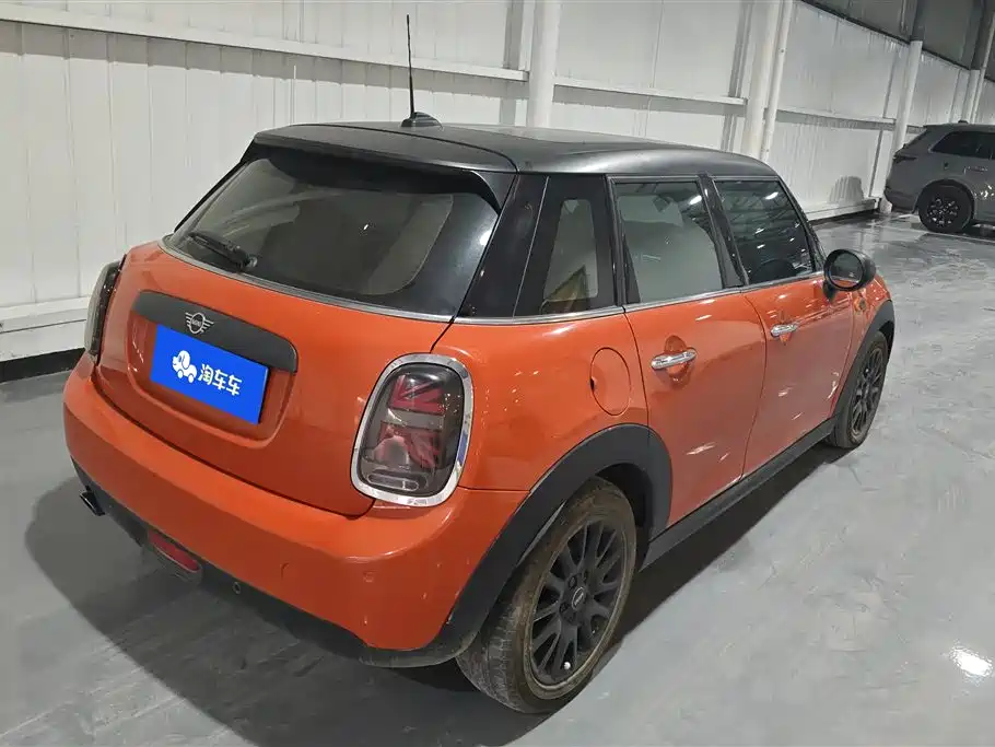 MINI 1.5 T ONE PLUS 5-door