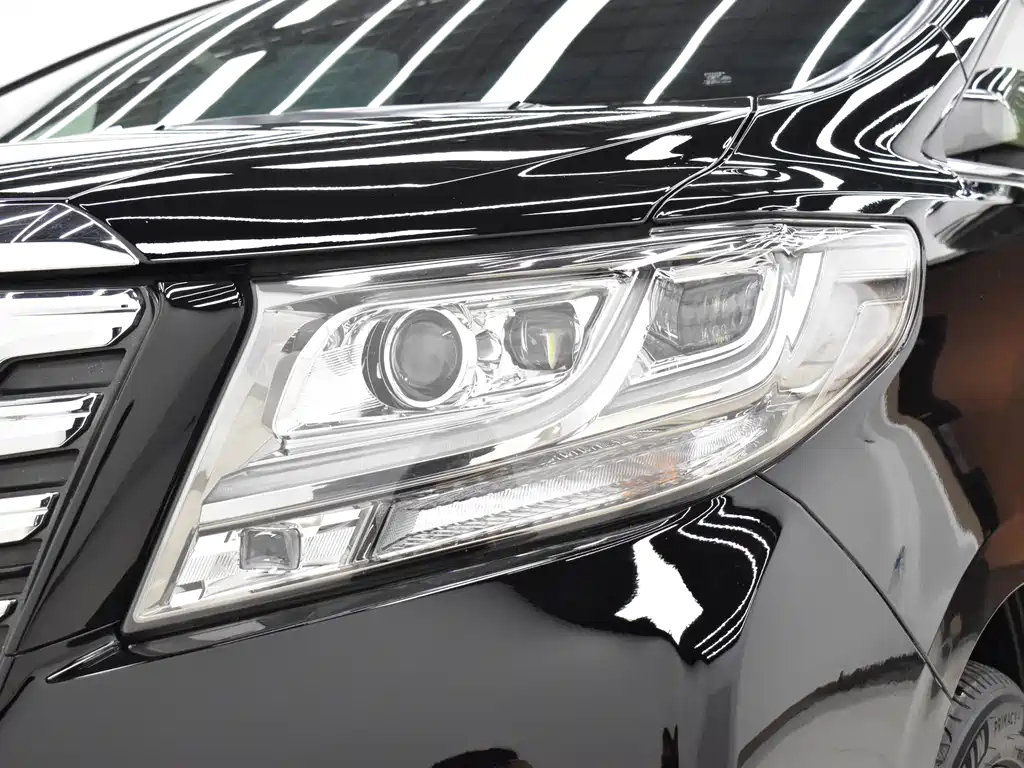 Alphard 3.5 L Luxury