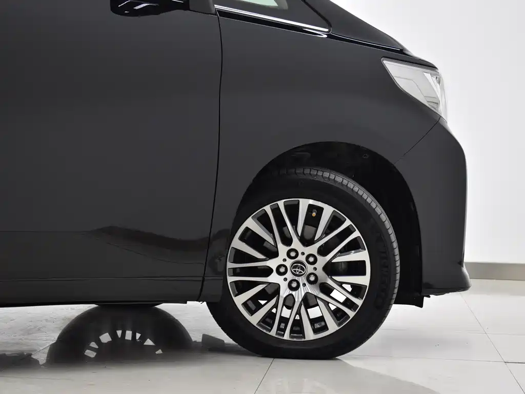 Alphard 3.5 L Luxury