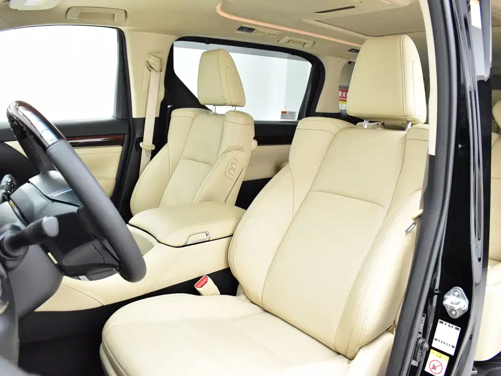 Alphard 3.5 L Luxury