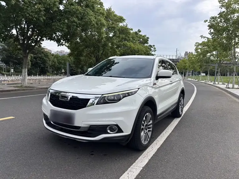 Qoros 5 观致5 2016款 1.6 T 自动豪华型