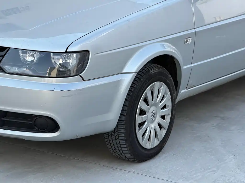 Jetta 1.6 L Partner