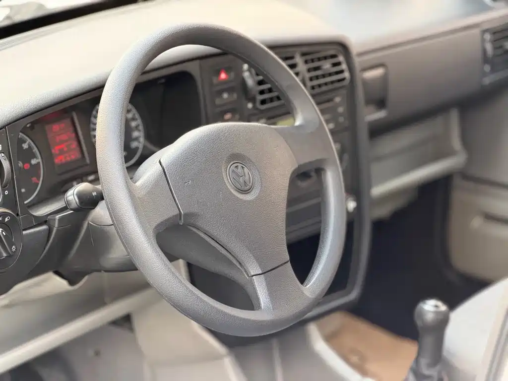 Jetta 1.6 L Partner