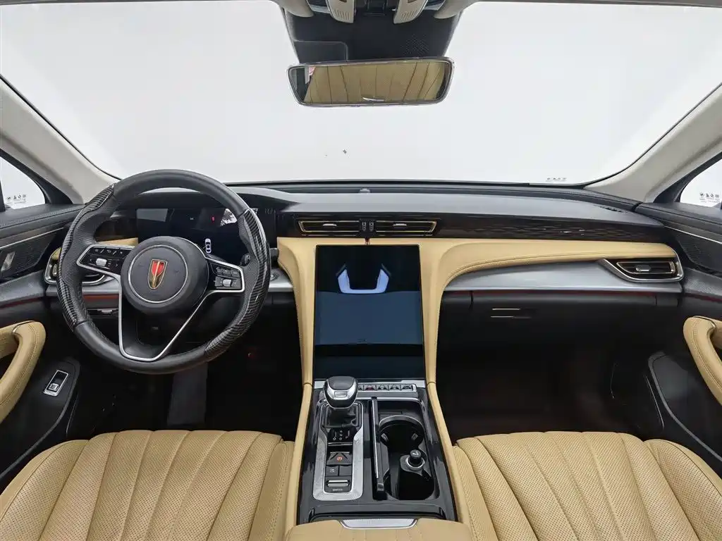 Hongqi H5 2.0 T Auto Connected Flagship