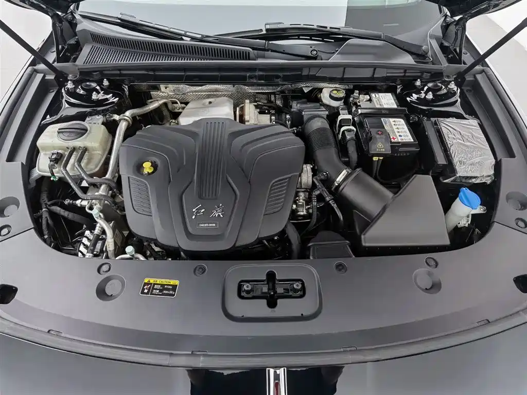 Hongqi H5 2.0 T Auto Connected Flagship