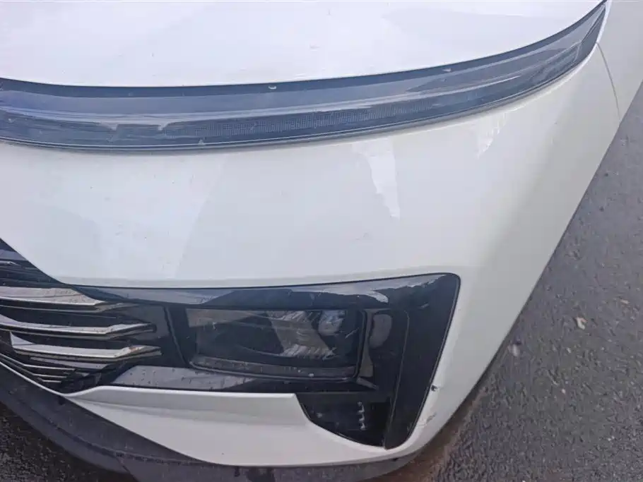 Jetour X70 PLUS 1.5 T Luxury 5-seat