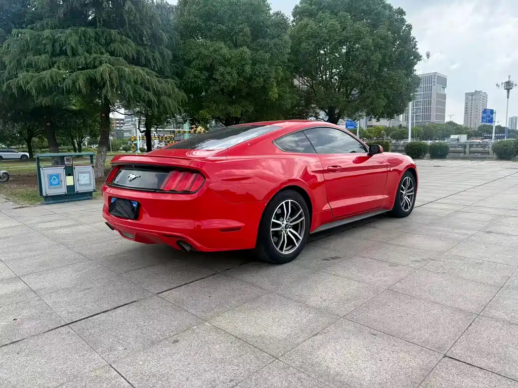 Mustang 2.3 T Sport