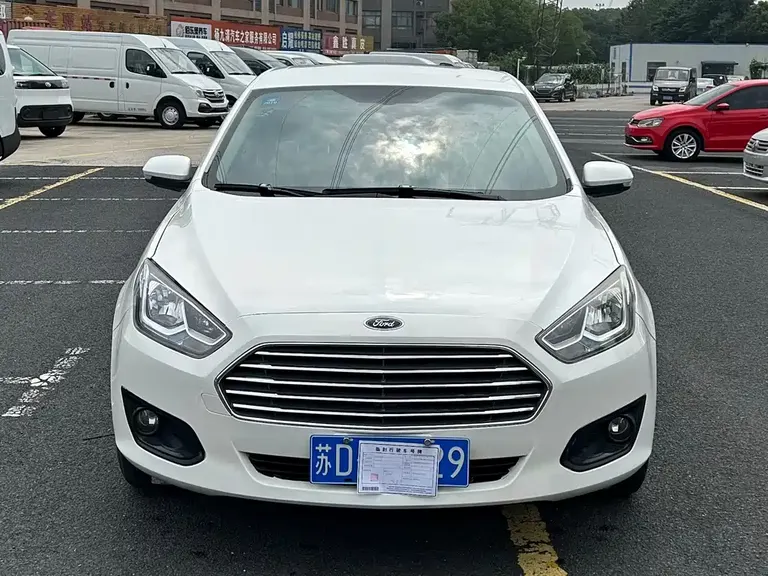 Ford Escort 1.5 L Auto Comfort