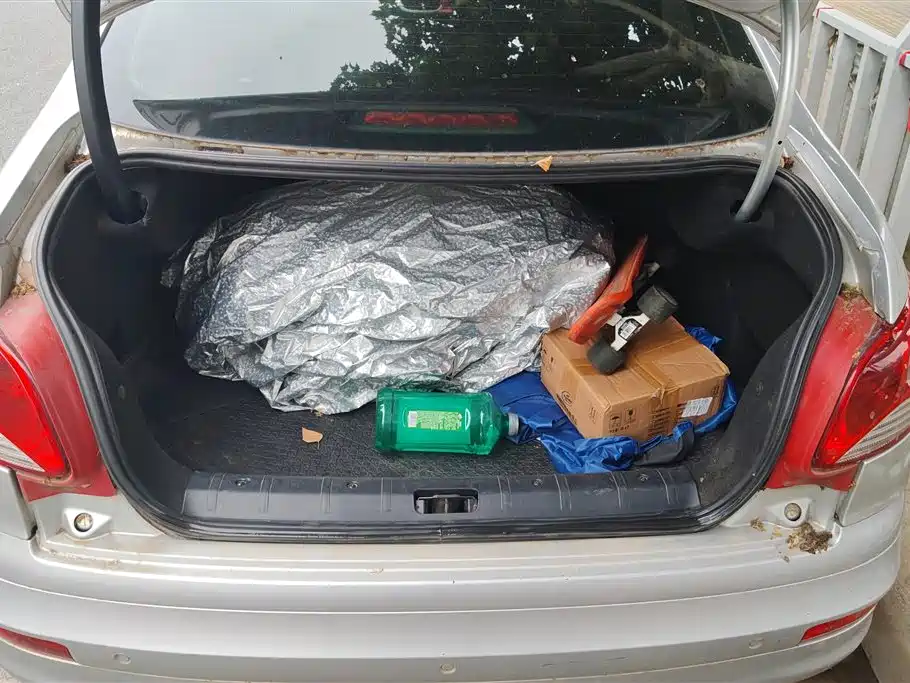 Peugeot 207 Sedan 1.4 L Manual