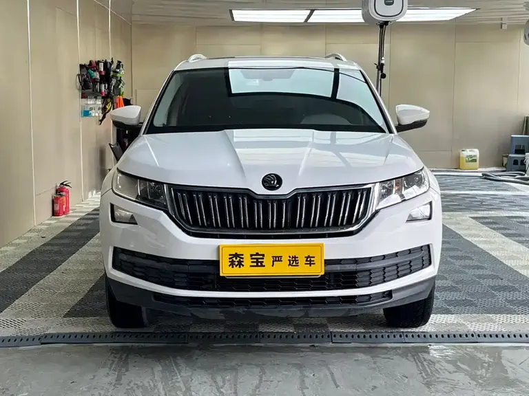 Skoda Kodiaq Facelift TSI330 5-seat 2 WD Comfort