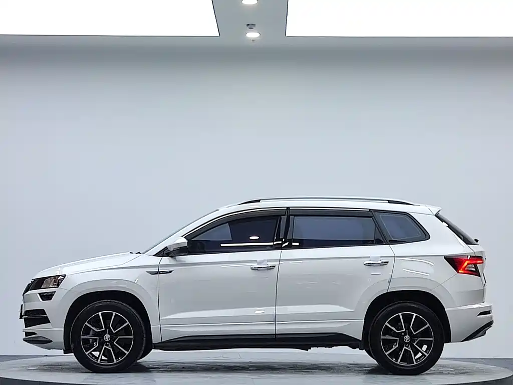 Karoq TSI280 Premium