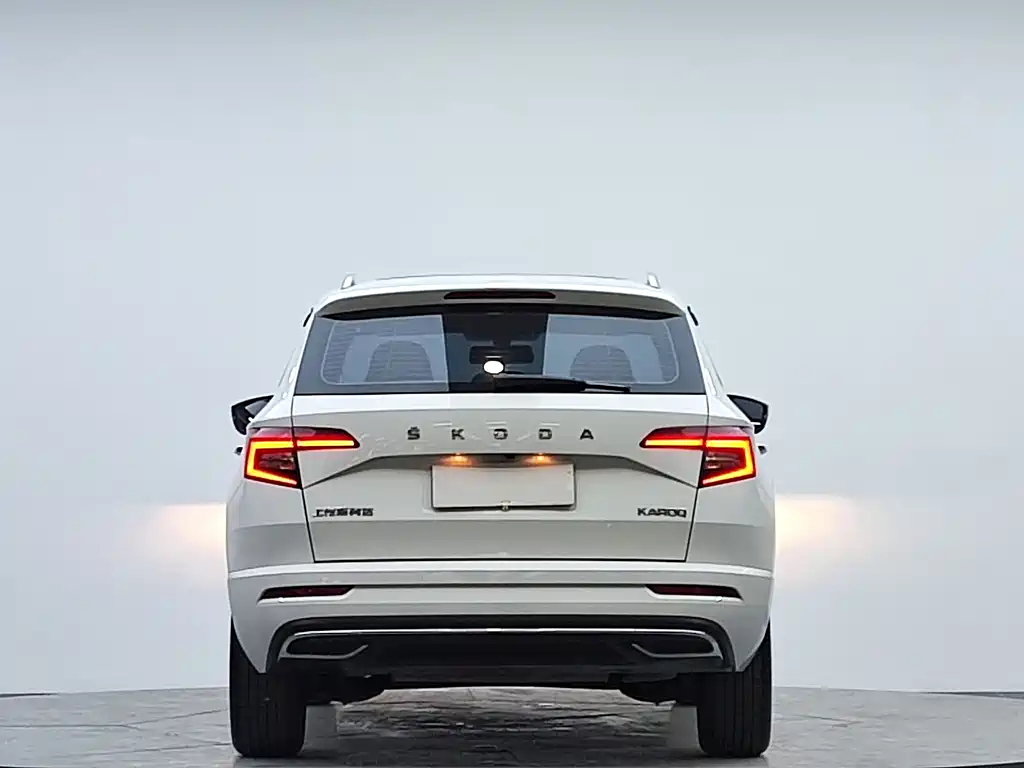Karoq TSI280 Premium
