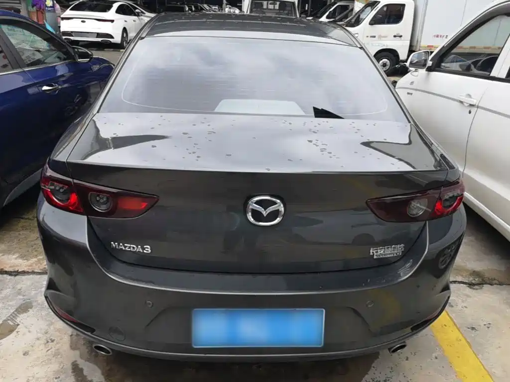 Mazda 3 Axela 1.5 L Auto Quality Beauty