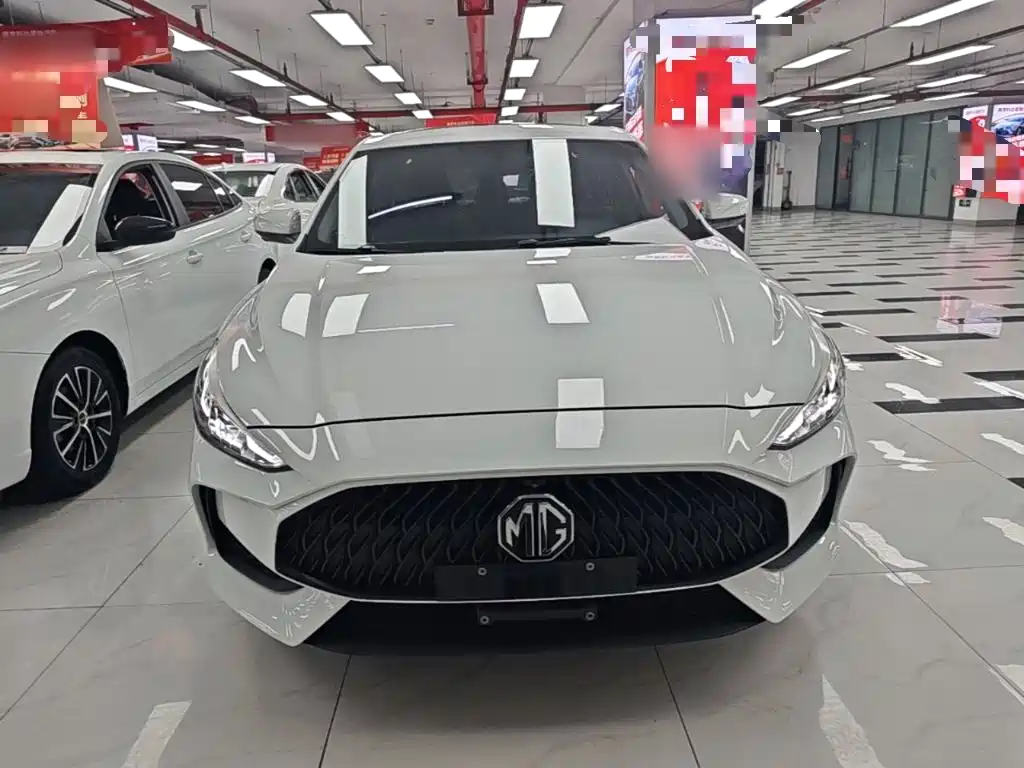 MG5 180 DVVT CVT Youth Luxury