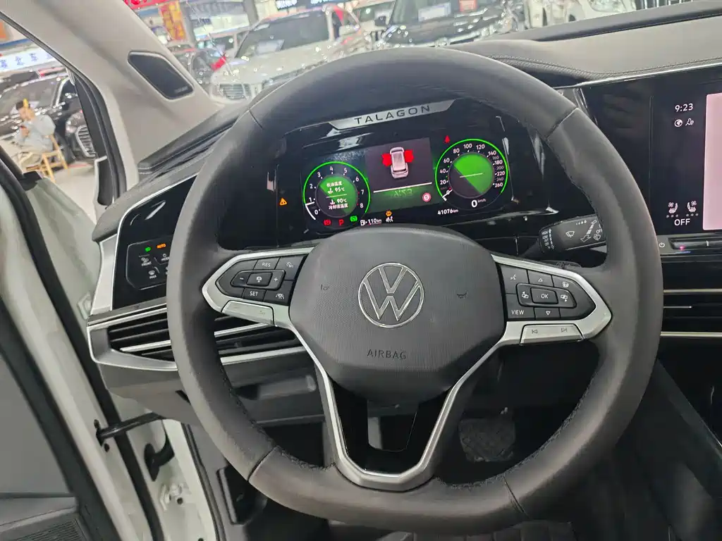 Talagon 380 TSI 4 WD Flagship Victory Realm 6-seat