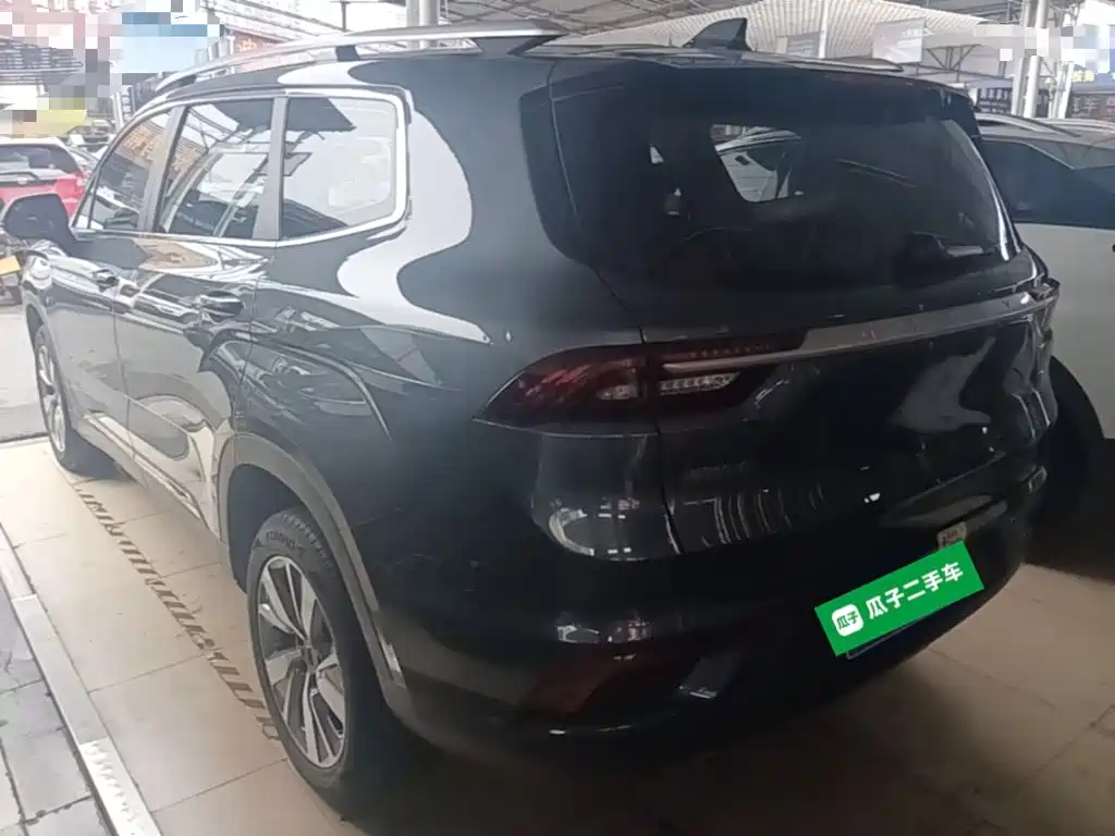Haoyue 1.8 TD DCT Luxury 7-seat