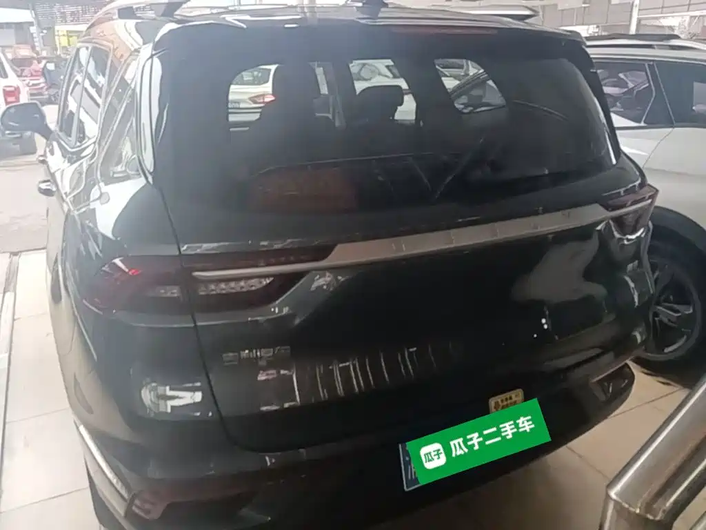 Haoyue 1.8 TD DCT Luxury 7-seat